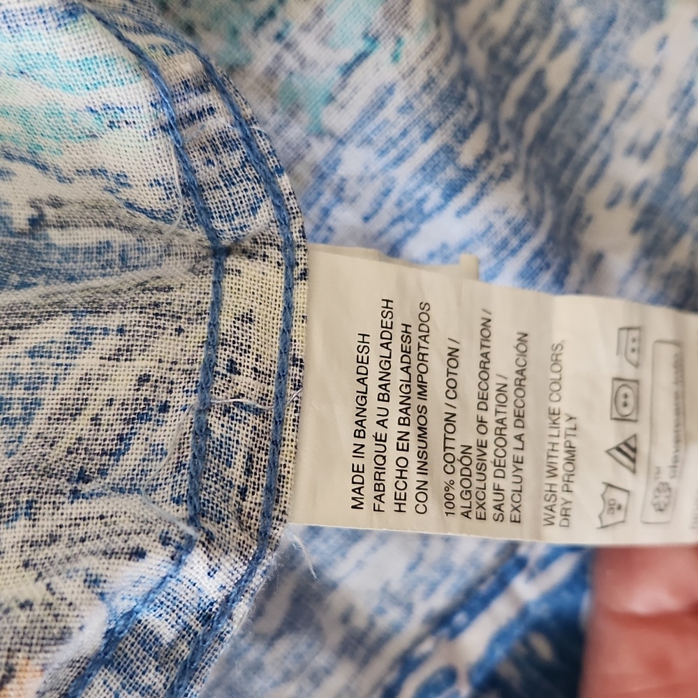 IZOD Blue Tropical Print Men's Shirt - Picture 3 of 4